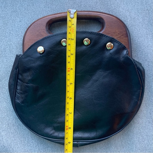 Vintage round bag with changeable designs - Picture 8 of 9